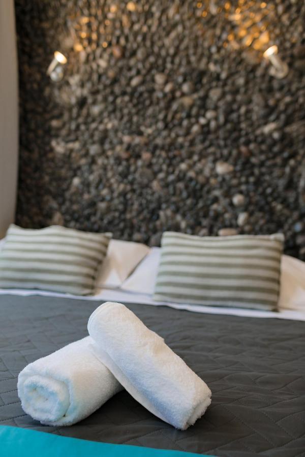 Aktis Suites Fira  Bagian luar foto