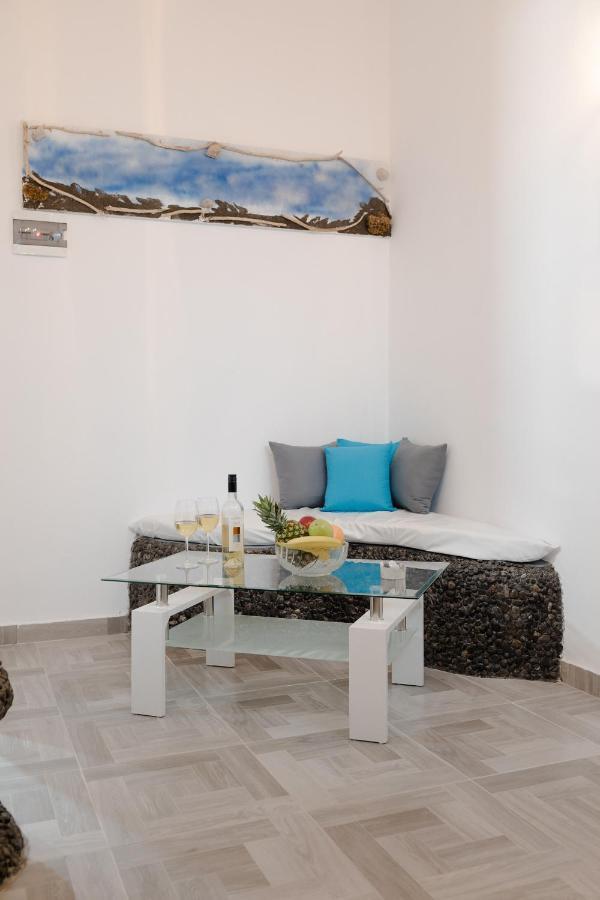 Aktis Suites Fira  Bagian luar foto